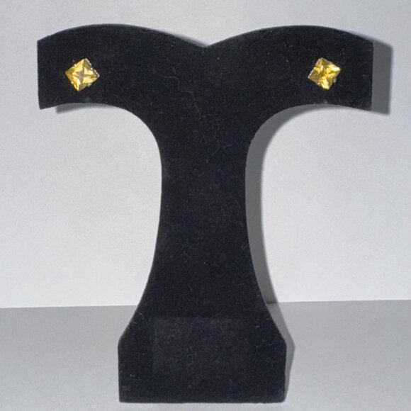 6.72Mm Square Clear Cz And Sterling Post Earrings - Picture 1 of 13